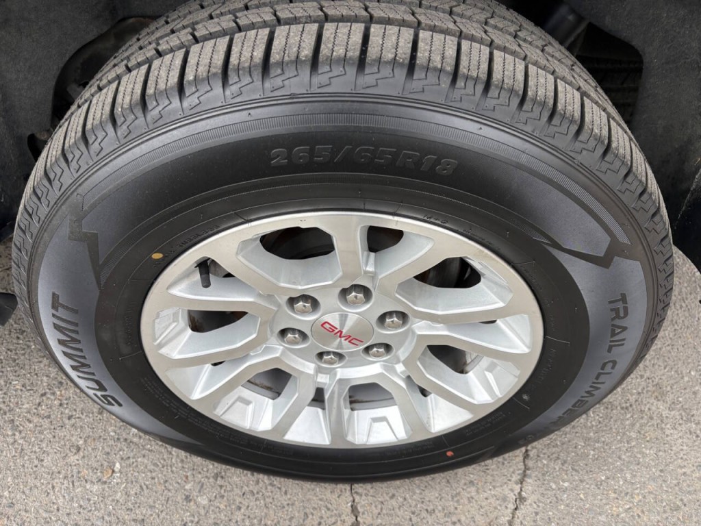 2019 GMC Yukon Image 37