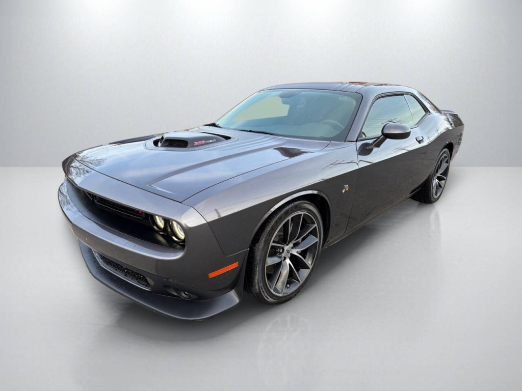 2018 Dodge Challenger Image 3