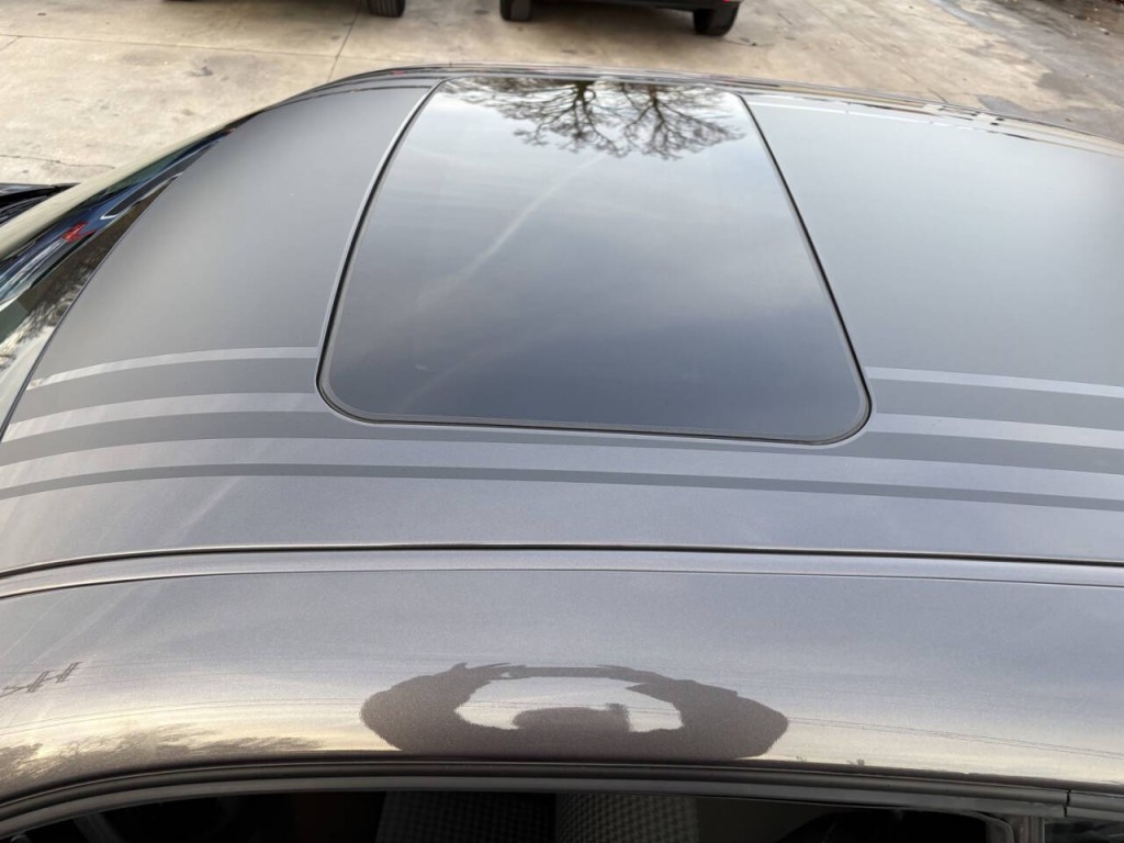 2018 Dodge Challenger Image 13