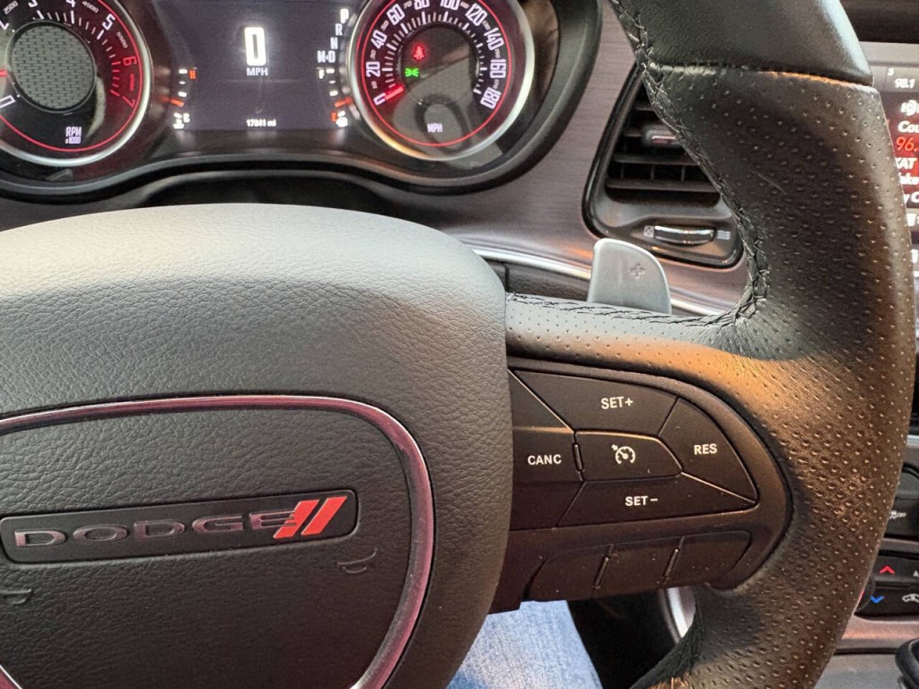 2018 Dodge Challenger Image 16