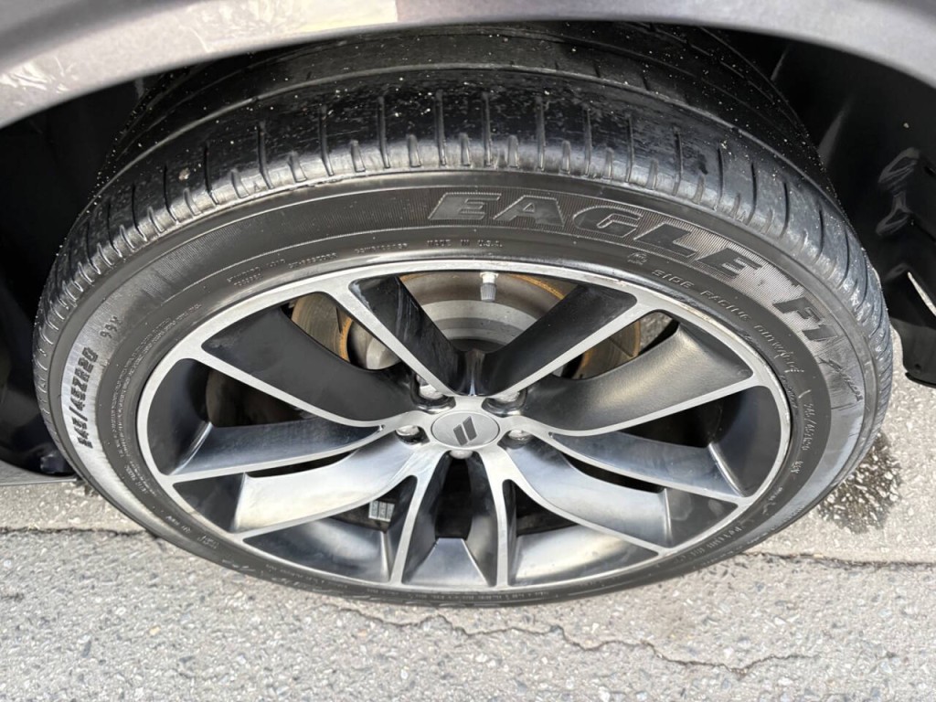 2018 Dodge Challenger Image 35