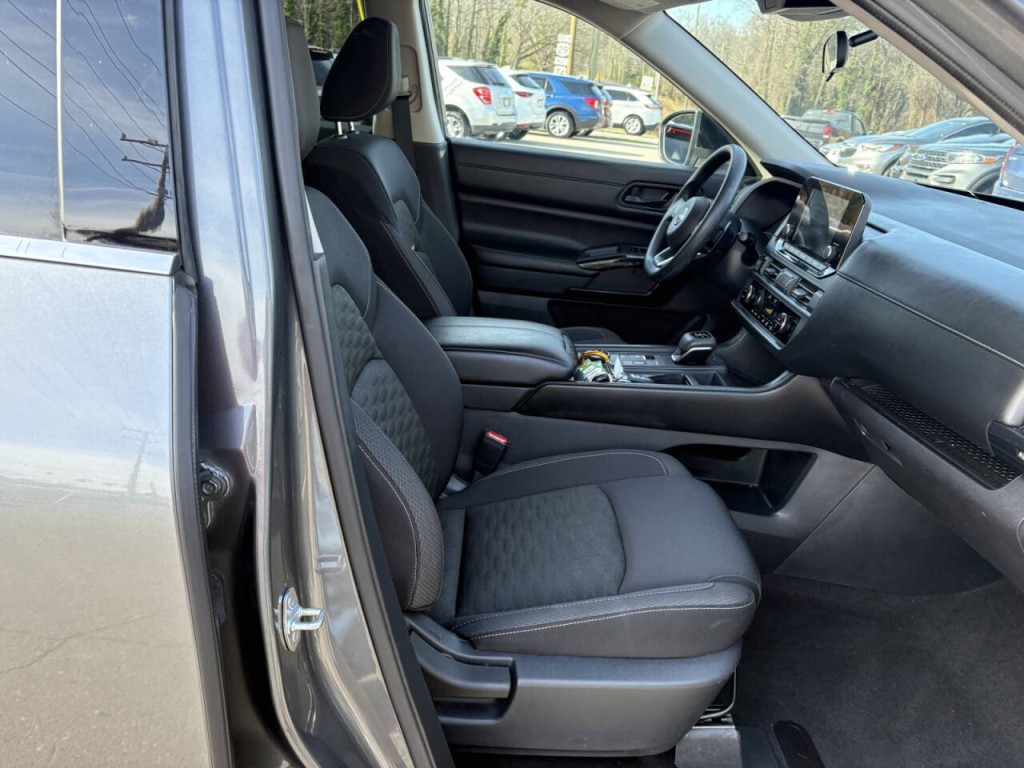 2023 Nissan Pathfinder Image 27