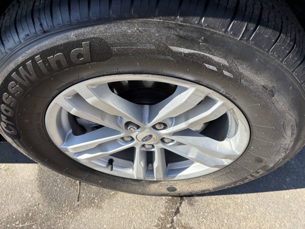 2022 Ford Explorer Image 35