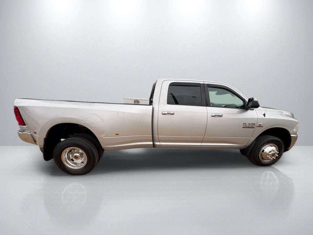 2016 RAM 3500 Image 8