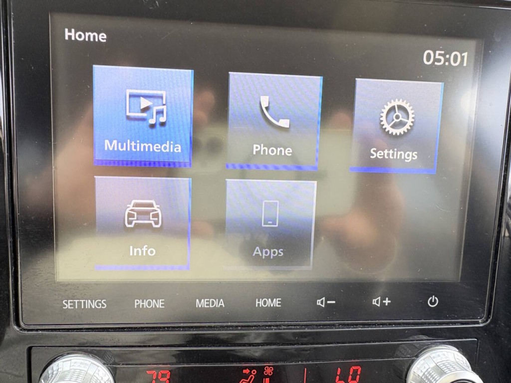 2020 Mitsubishi Outlander Image 18