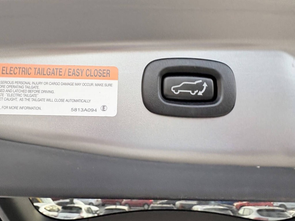 2020 Mitsubishi Outlander Image 26