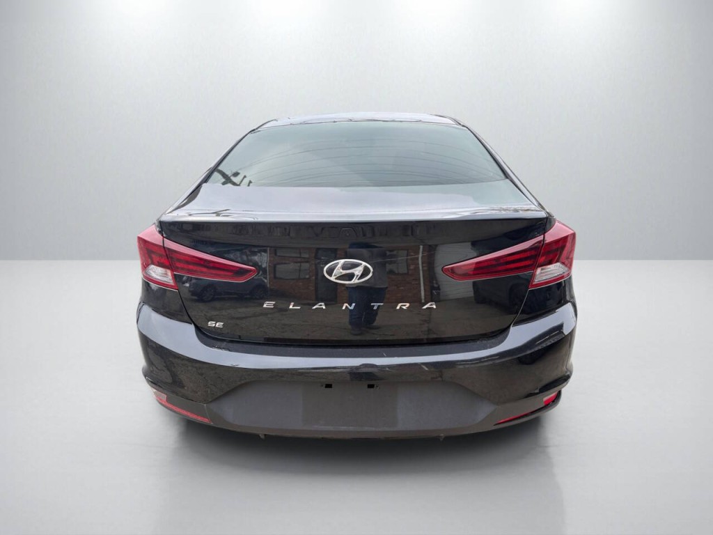 2019 Hyundai Elantra Image 6