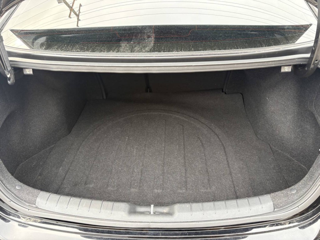 2019 Hyundai Elantra Image 22