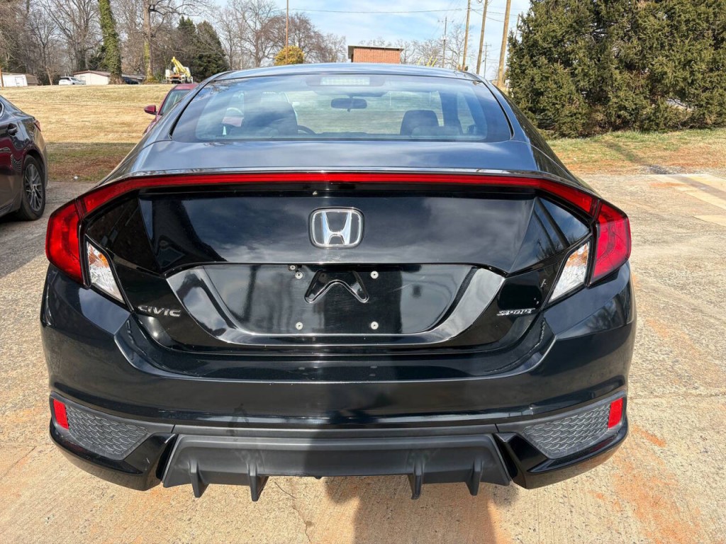 2019 Honda Civic Image 6
