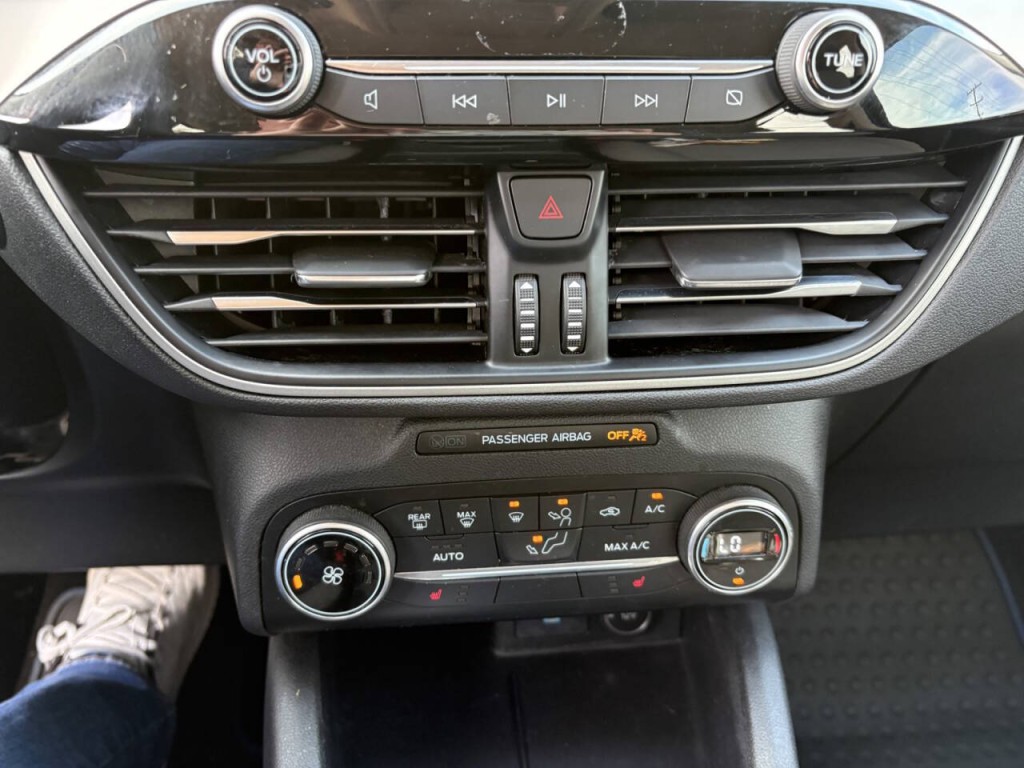 2020 Ford Escape Image 18