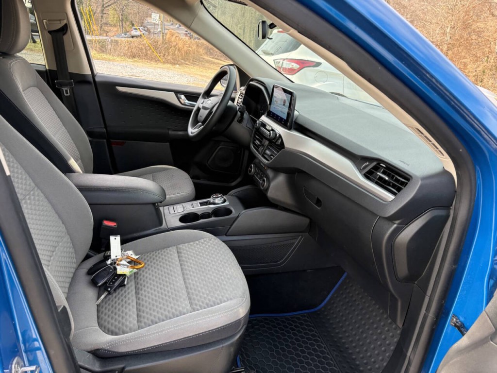 2020 Ford Escape Image 26