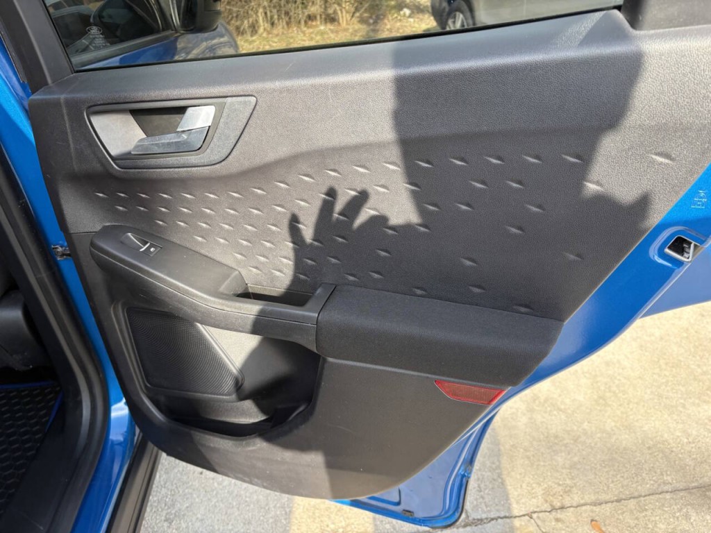 2020 Ford Escape Image 27