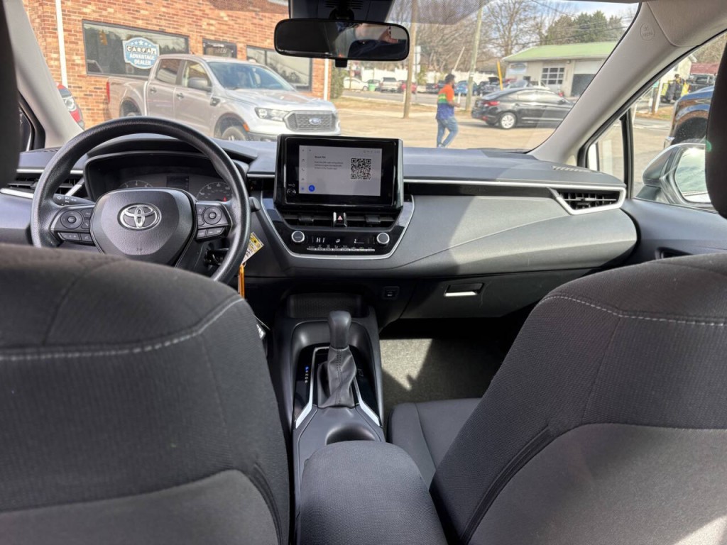 2024 Toyota Corolla Image 19