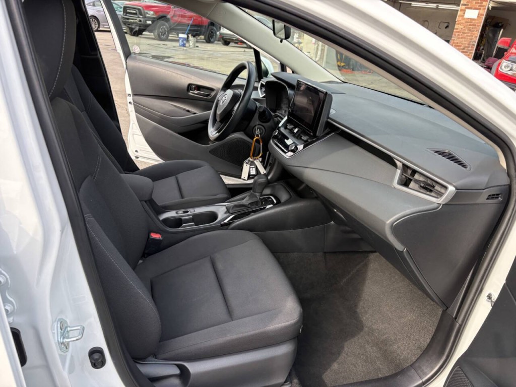 2024 Toyota Corolla Image 25
