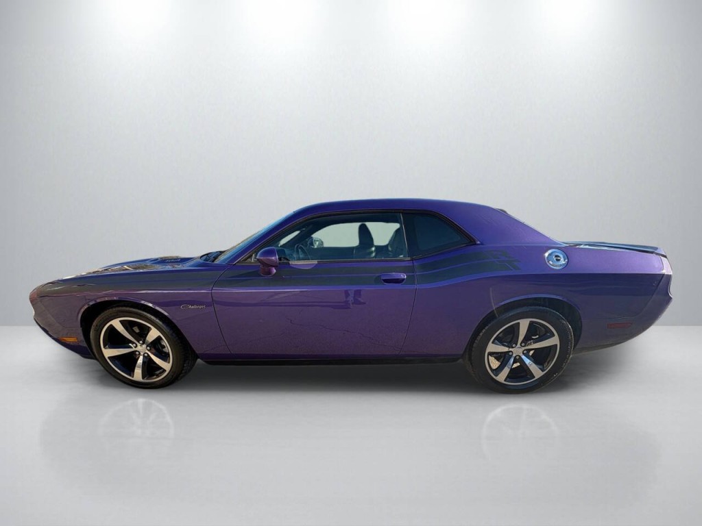 2014 Dodge Challenger Image 4