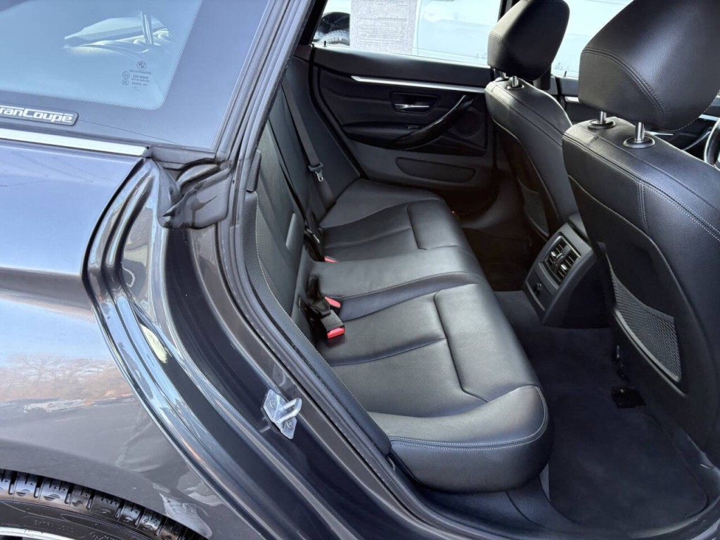 2018 BMW 4 Series Image 32