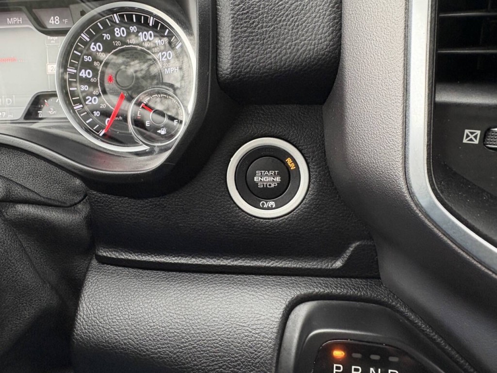 2019 RAM 1500 Image 16