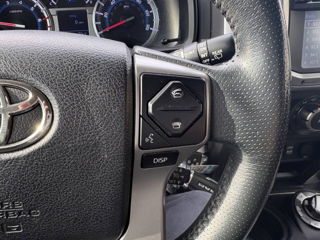 2016 Toyota 4Runner Image 13