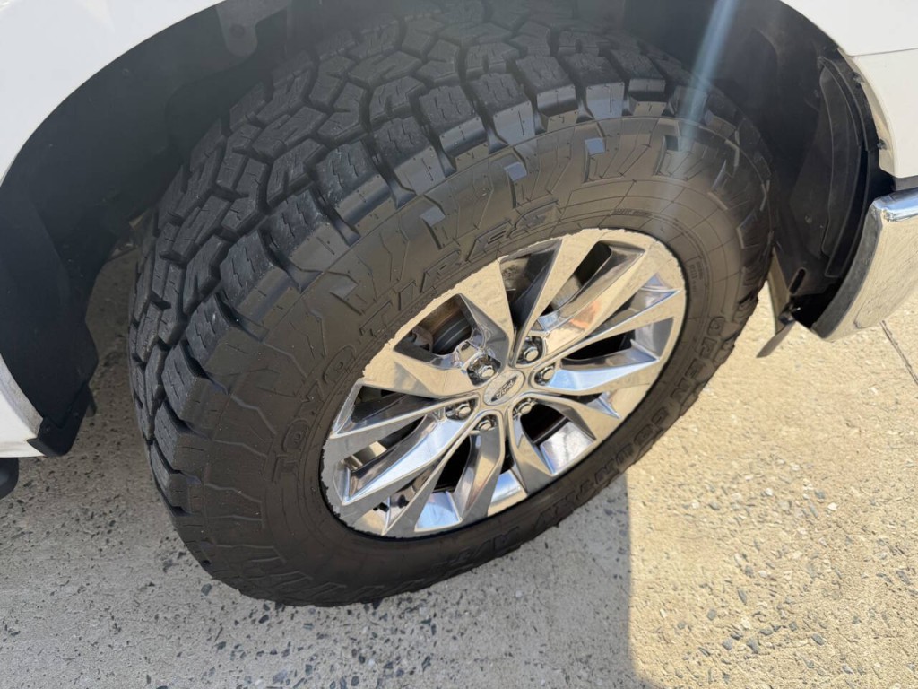 2017 Ford F-150 Image 9