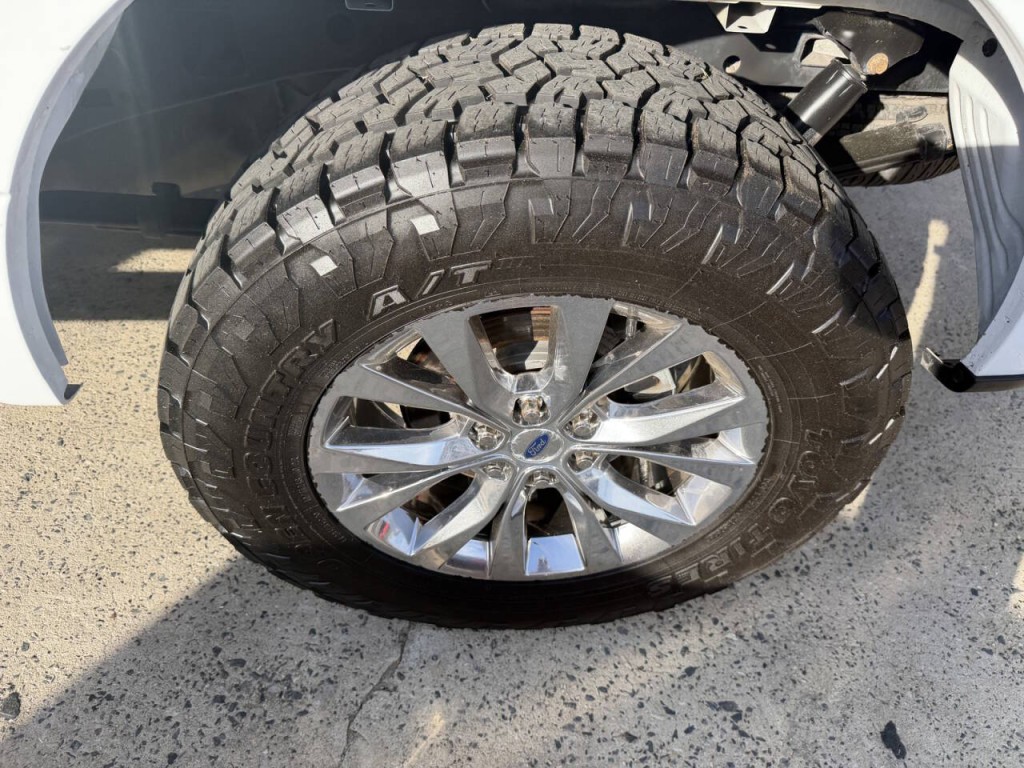 2017 Ford F-150 Image 11