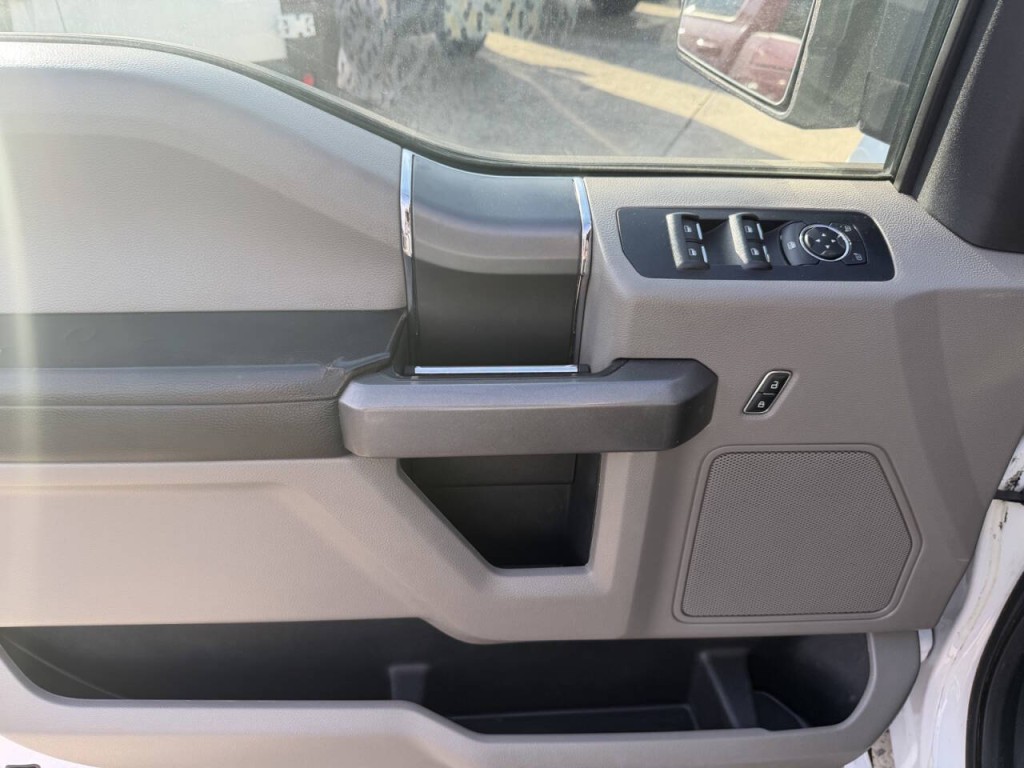 2017 Ford F-150 Image 13