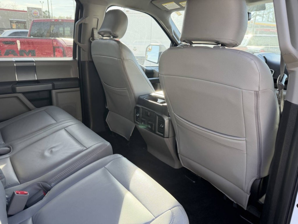 2017 Ford F-150 Image 36