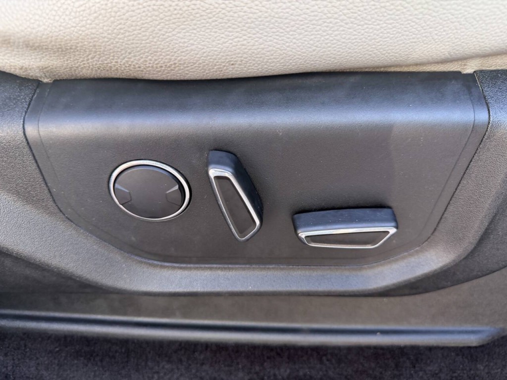 2017 Ford F-150 Image 40