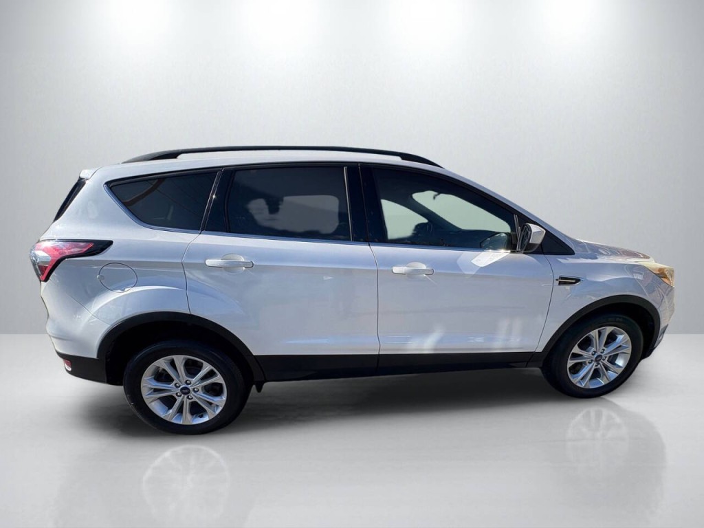 2018 Ford Escape Image 8