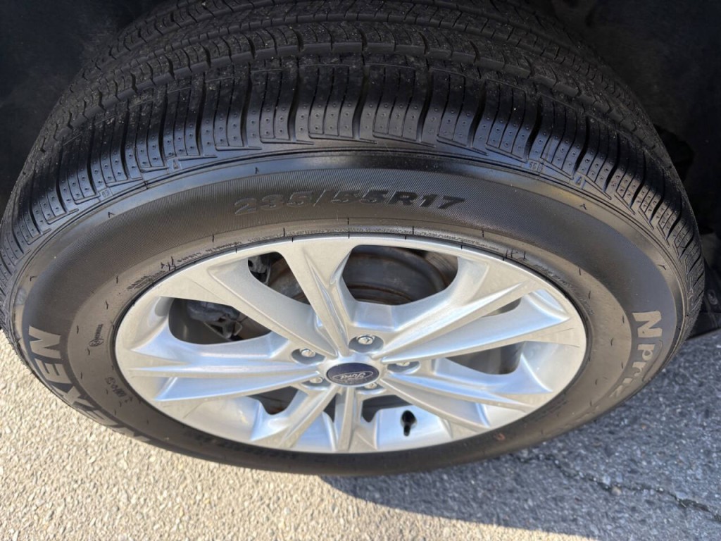 2018 Ford Escape Image 32