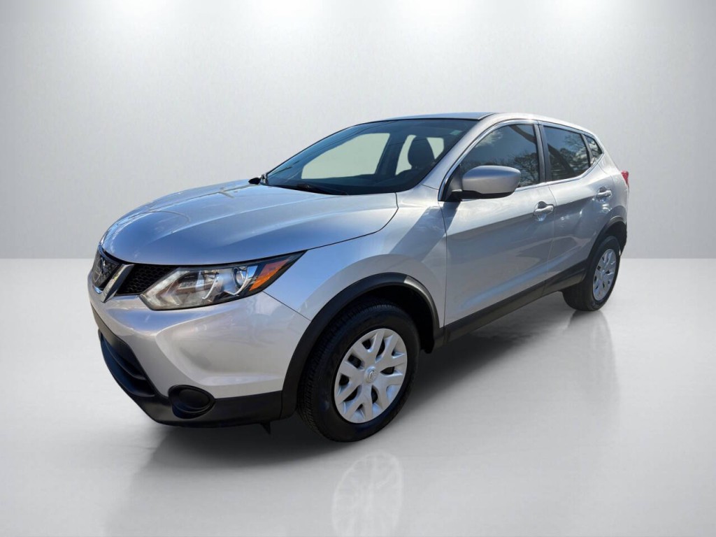 2018 Nissan Rogue Image 3