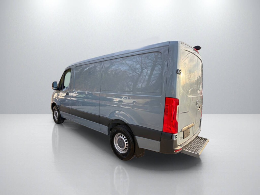 2019 Mercedes-Benz Sprinter Image 5