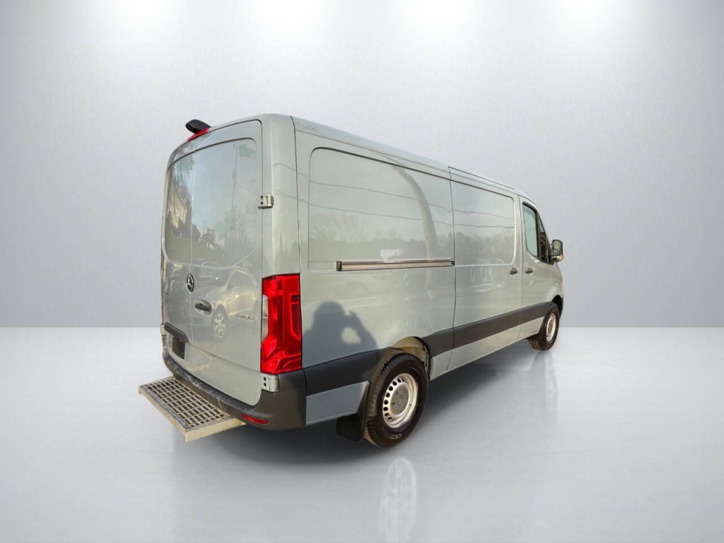 2019 Mercedes-Benz Sprinter Image 7