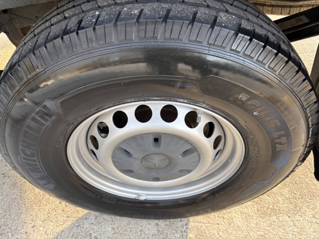 2019 Mercedes-Benz Sprinter Image 25