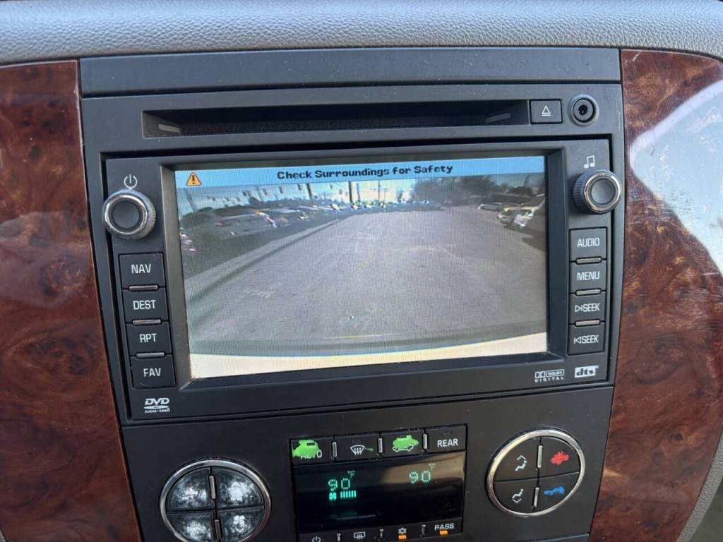 2009 Chevrolet Tahoe Image 18