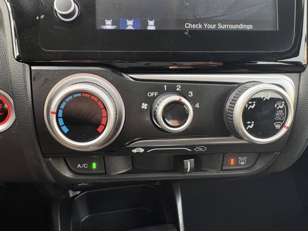 2019 Honda Fit Image 21