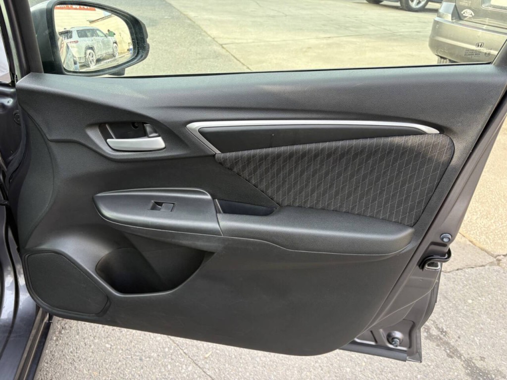 2019 Honda Fit Image 27