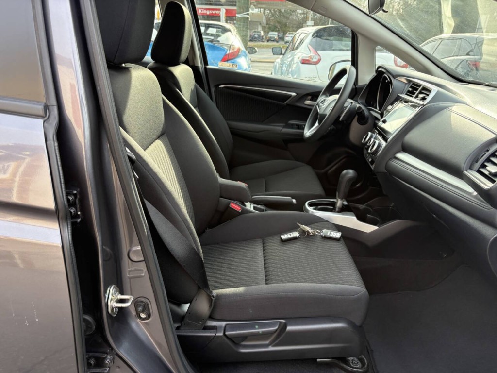 2019 Honda Fit Image 28