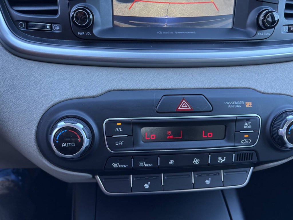 2019 Kia Sorento Image 19