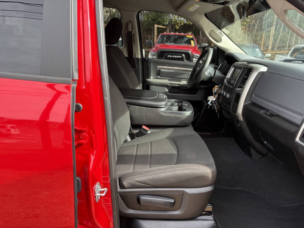 2020 RAM 1500 Image 24