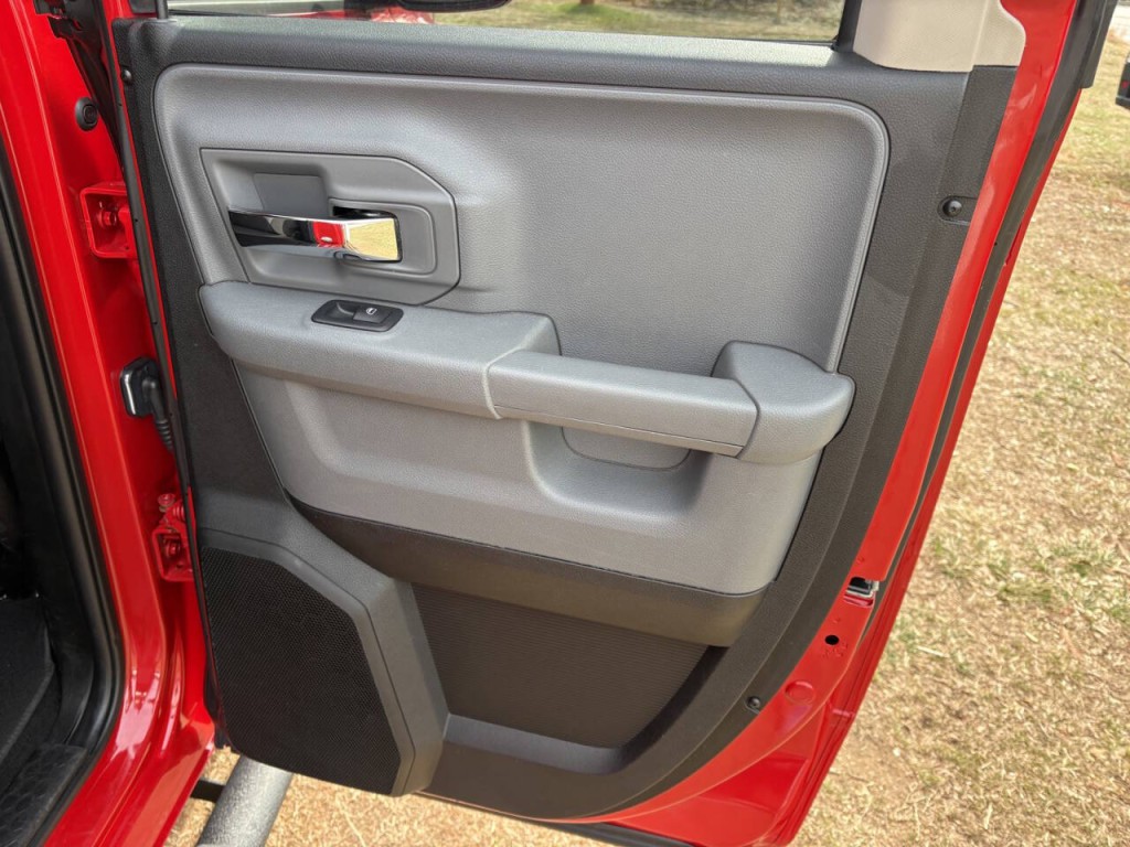 2020 RAM 1500 Image 25