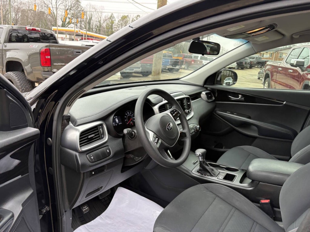 2019 Kia Sorento Image 12