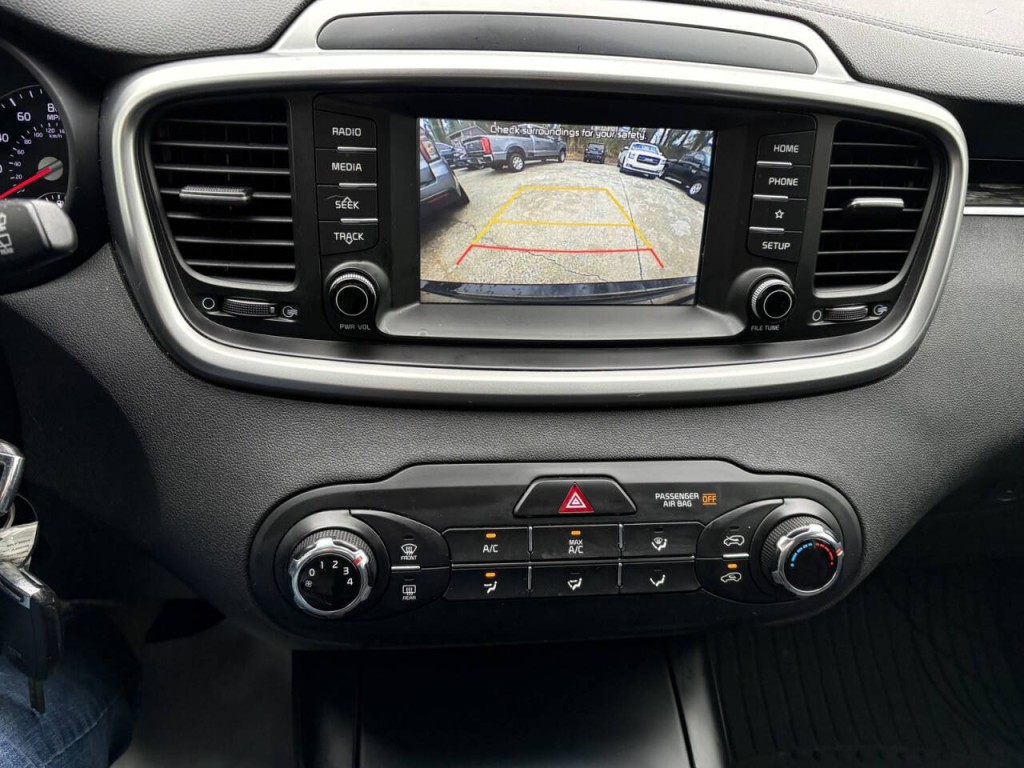 2019 Kia Sorento Image 19