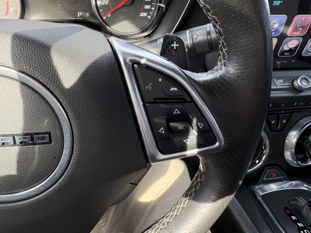 2017 Chevrolet Camaro Image 15