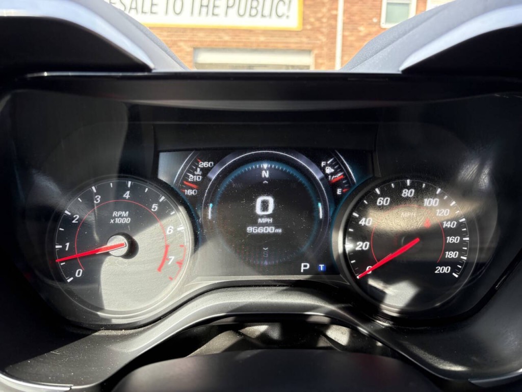 2017 Chevrolet Camaro Image 17