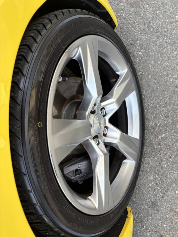 2017 Chevrolet Camaro Image 27