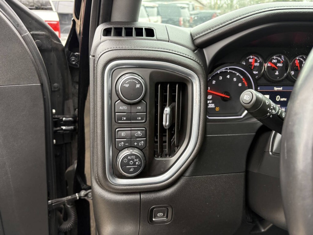 2019 Chevrolet Silverado 1500 Image 13