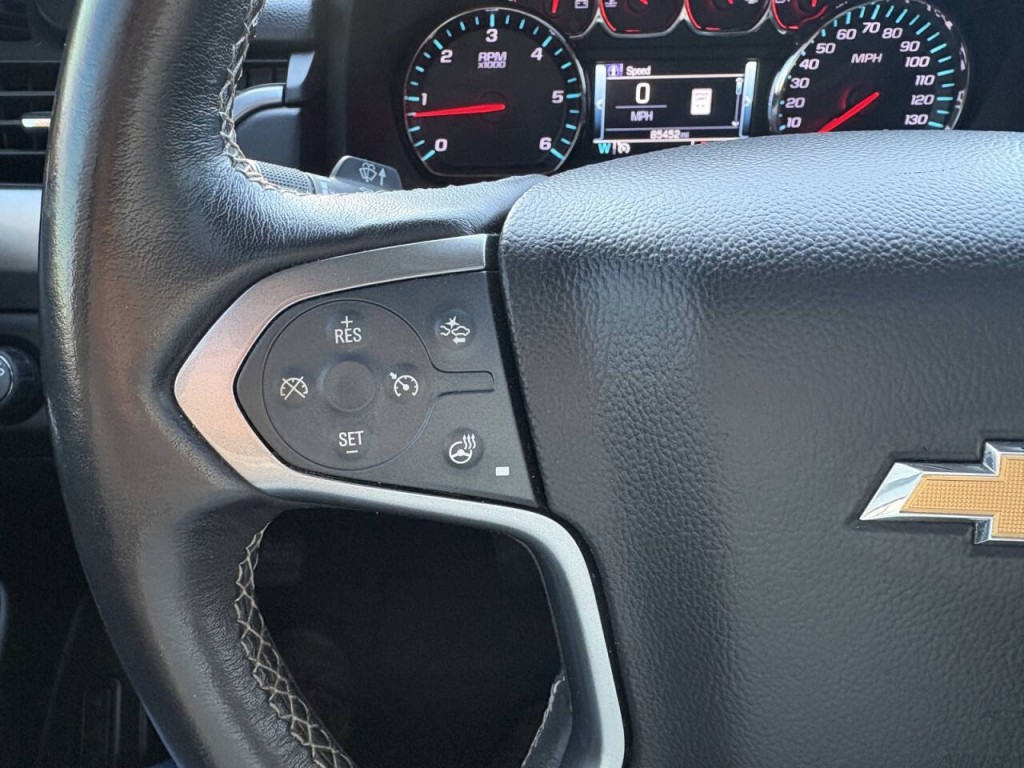 2020 Chevrolet Suburban Image 16