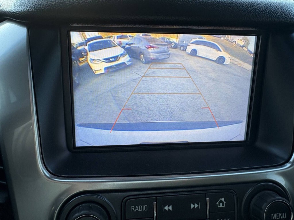 2020 Chevrolet Suburban Image 20