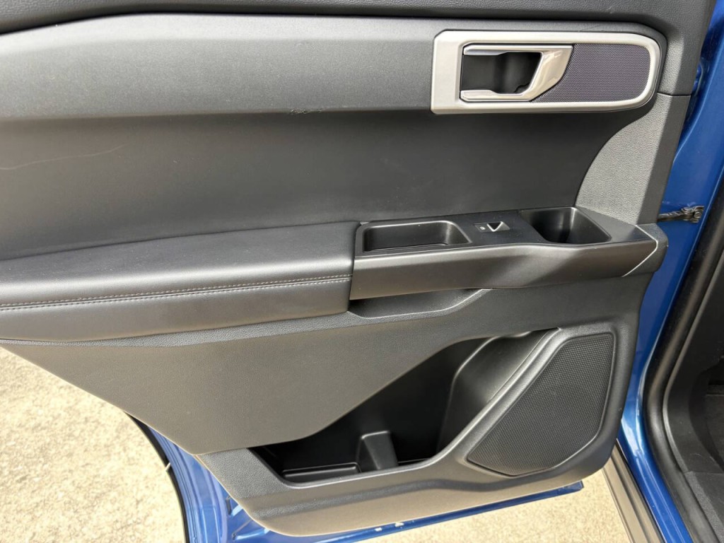 2022 Ford Explorer Image 23