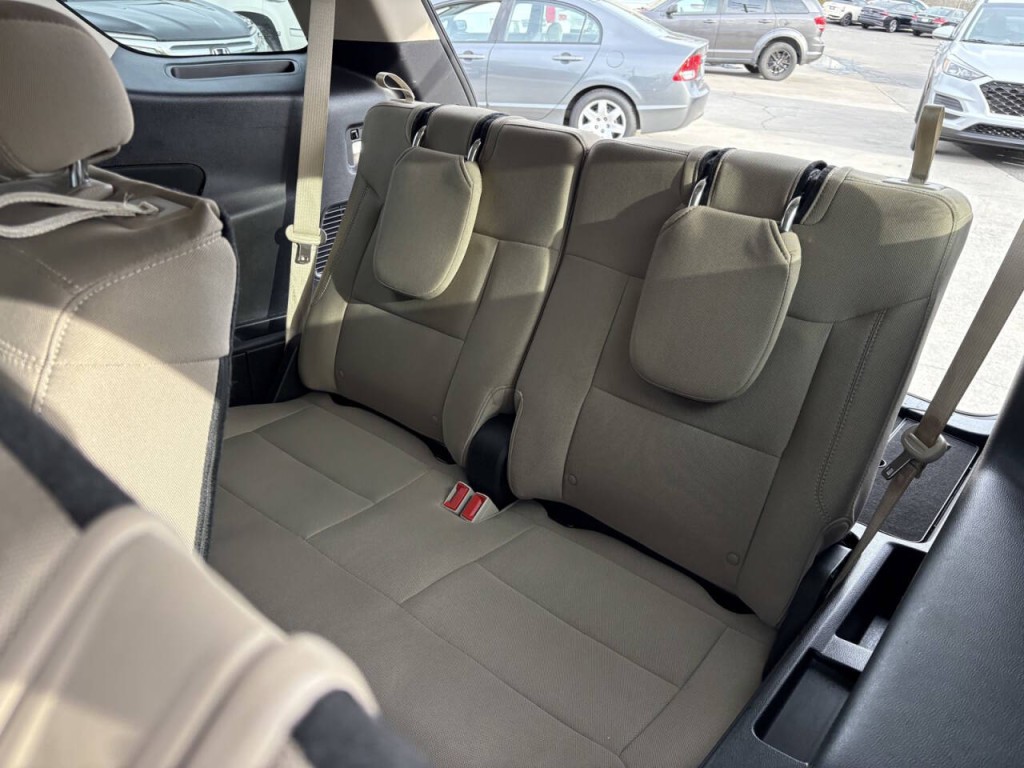 2022 Ford Explorer Image 25